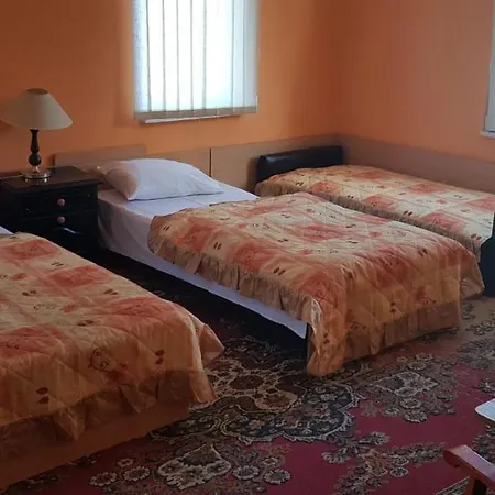 Motel Rooms noclegi Bytyn