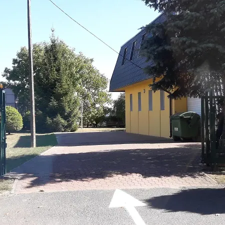 Rooms noclegi Bytyn