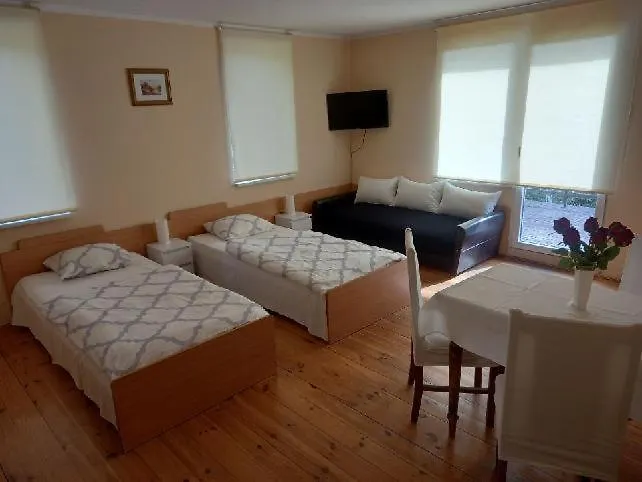 Motel Rooms Noclegi *