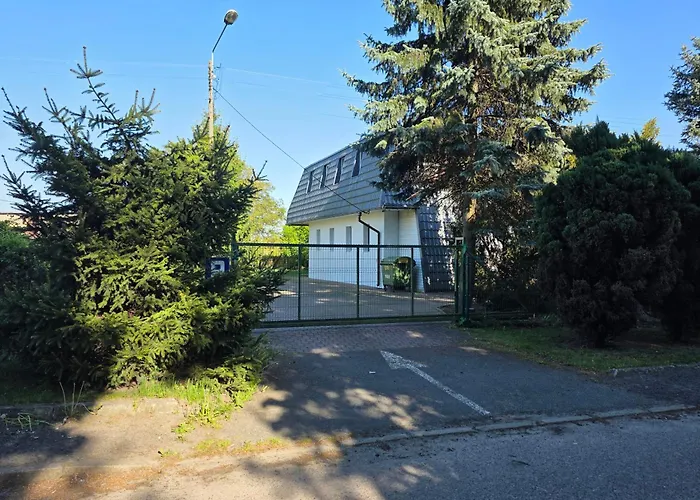 Rooms Noclegi Motel *